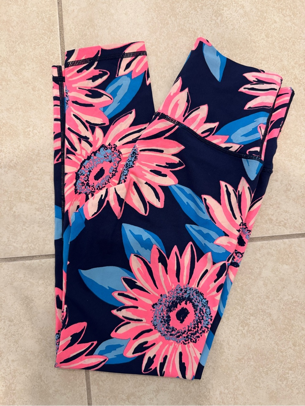aerie Coral, Navy & Light Blue Floral Sports leggings